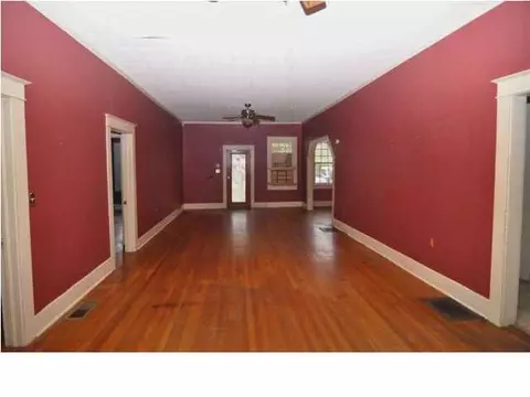 914 Carlisle St, Jackson, MS 39202 photo 4
