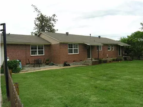 108 Sunset Dr, Clinton, MS 39056 photo 2
