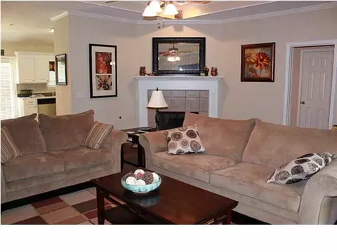 222 Chestnut Dr, Brandon, MS 39047 photo 4