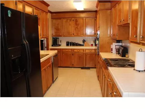 104 Willow Ln, Florence, MS 39073 photo 8