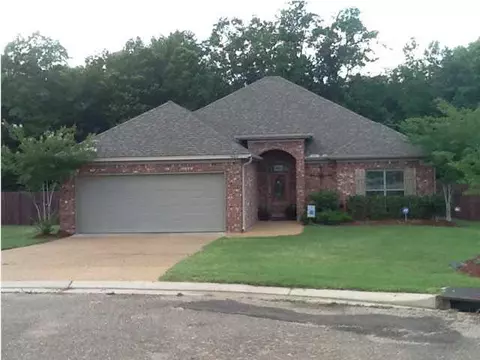 1002 Hampton Way, Florence, MS 39073 photo 2