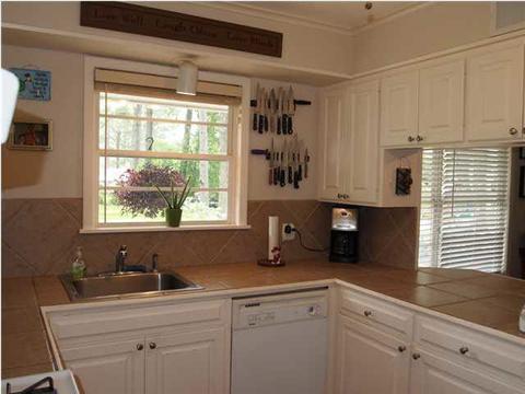 4246 Berlin Dr, Jackson, MS 39211 photo 12