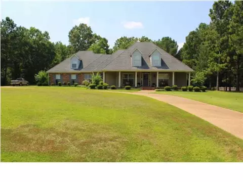 144 Oak View Dr, Terry, MS 39170 photo 2