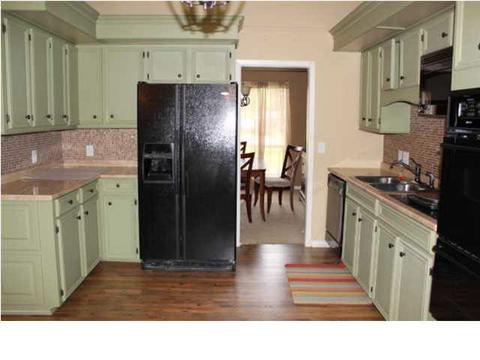 115 Dickson Dr, Brandon, MS 39042 photo 9