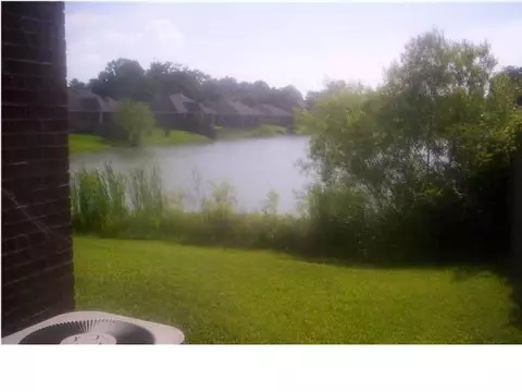 415 Willow Bay Dr, Byram, MS 39272 photo 3