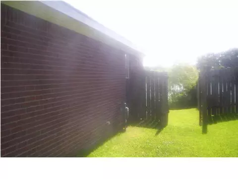 415 Willow Bay Dr, Byram, MS 39272 photo 8