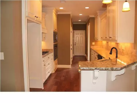 441 Julee Cir, Brandon, MS 39042 photo 9