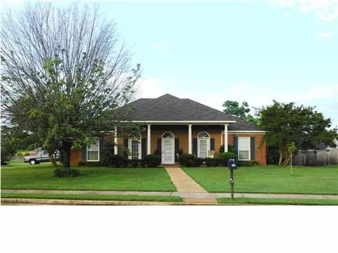 101 Chilton Pl, Madison, MS 39110 photo 1