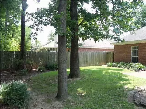 1802 Lake Trace Dr, Jackson, MS 39211 photo 4