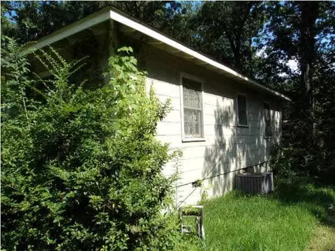 1459 Lakeview Ave, Jackson, MS 39212 photo 3