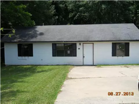 541 Derrick St, Brookhaven, MS 39601 photo 1