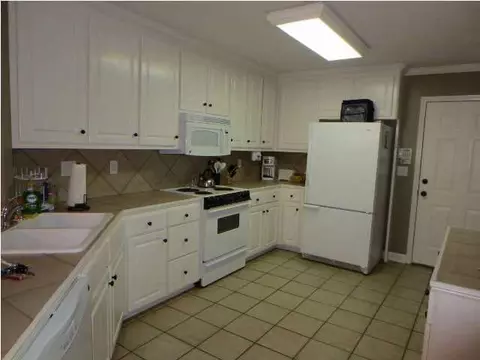 121 Raintree Rd, Madison, MS 39110 photo 3