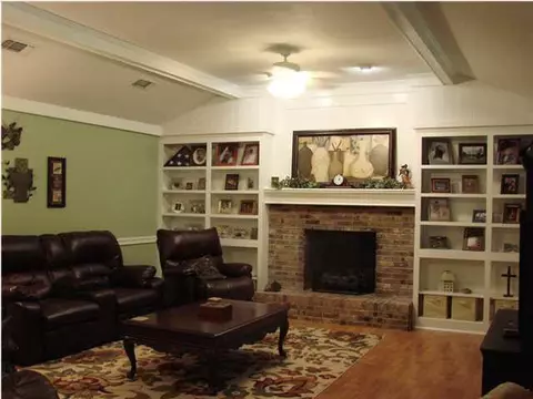 989 S College St, Brandon, MS 39042 photo 3