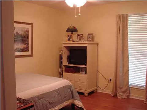 989 S College St, Brandon, MS 39042 photo 12