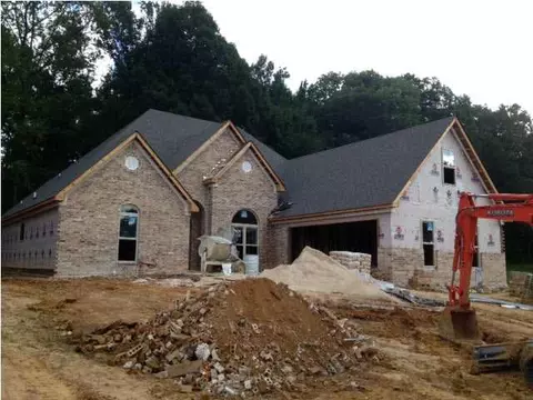 443 Julee Cir, Brandon, MS 39042 photo 1