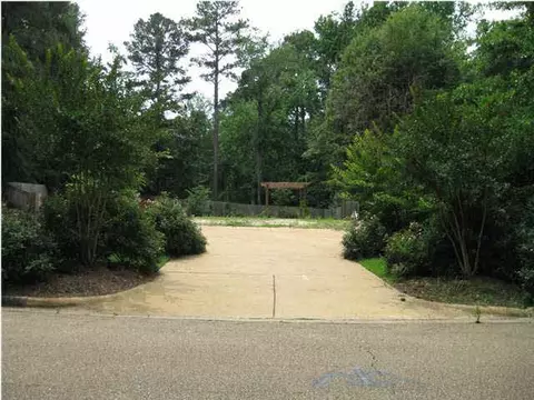 1145 Martingale Dr, Jackson, MS 39206 photo 4