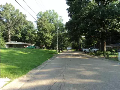 2912 Charleston Dr, Jackson, MS 39212 photo 5