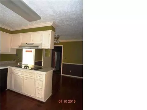 1327 Plantation Blvd, Jackson, MS 39211 photo 3