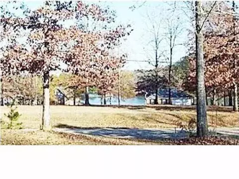 109 Cedar Ridge Dr, Canton, MS 39046 photo 2