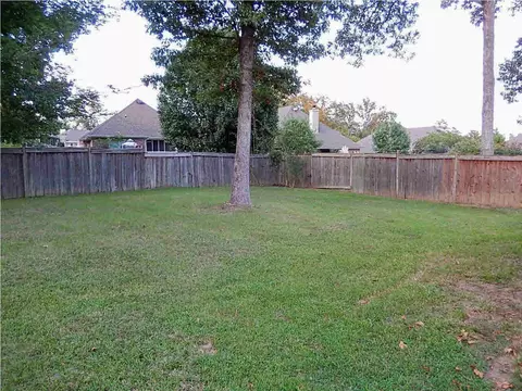252 Greensview Dr, Brandon, MS 39047 photo 2