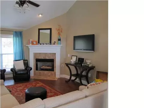 528 Laurelwood Dr, Flowood, MS 39232 photo 3
