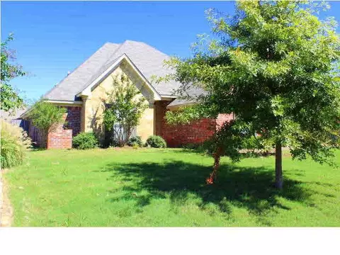 468 Pinebrook Cir, Brandon, MS 39047 photo 4