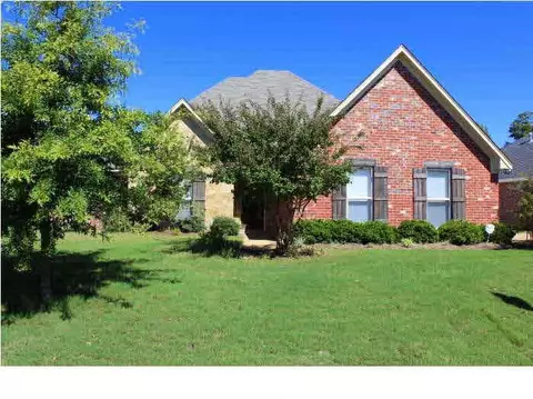 468 Pinebrook Cir, Brandon, MS 39047 photo 2