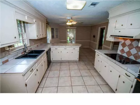 100 Whippoorwill Rd, Brandon, MS 39047 photo 3