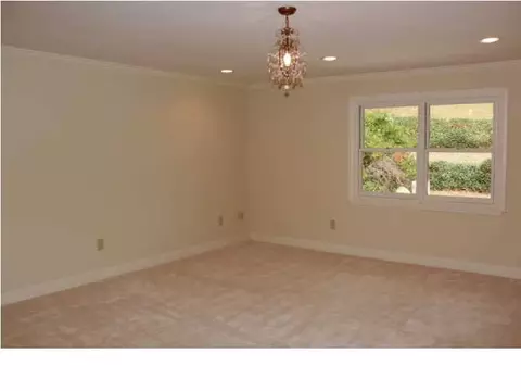 2460 Sandridge Dr, Jackson, MS 39211 photo 33