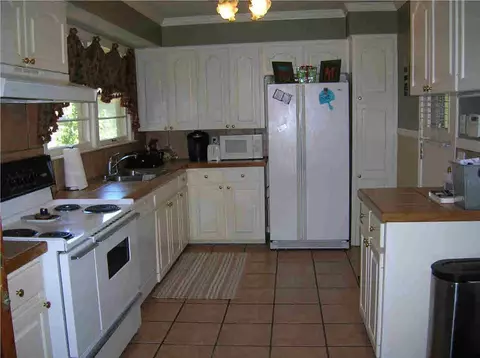 1534 Wilhurst St, Jackson, MS 39211 photo 4