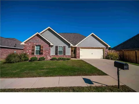 625 Lexington Dr, Florence, MS 39073 photo 3