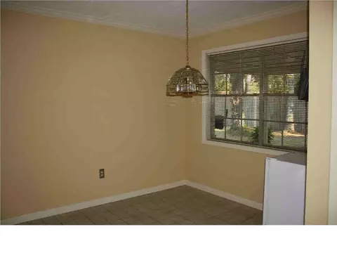 4654 Old Lake Rd, Jackson, MS 39212 photo 4