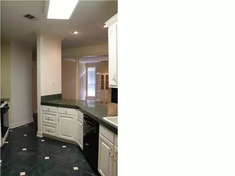 809 W Deerfield, Canton, MS 39046 photo 19