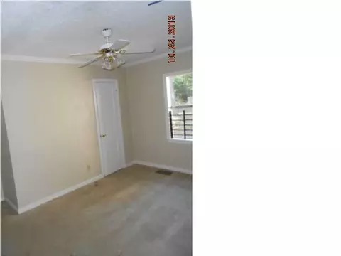 156 Lea Cir, Jackson, MS 39204 photo 2