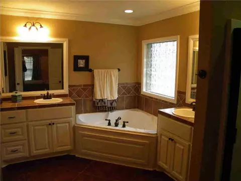 160 Britton Cir, Flowood, MS 39232 photo 14