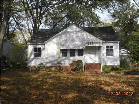 554 Broadmoor Dr, Jackson, MS 39206 photo 1