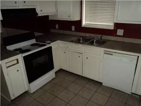 5394 Brookhollow Dr, Jackson, MS 39212 photo 9