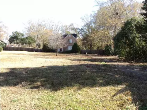 3916 Henderson Rd, Jackson, MS 39212 photo 2