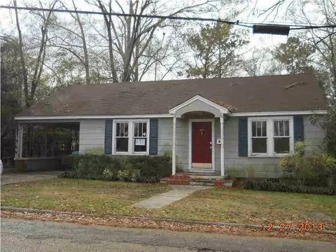 623 W Chickasaw St, Brookhaven, MS 39601 photo 1