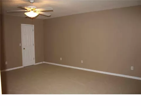 555 Mockingbird Cir, Brandon, MS 39047 photo 10