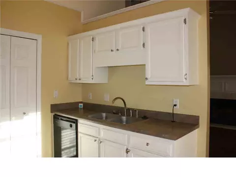 555 Mockingbird Cir, Brandon, MS 39047 photo 9