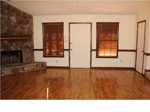 27 N Town Rd #B, Jackson, MS 39211 photo 6