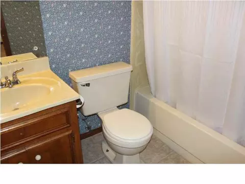 27 N Town Rd #B, Jackson, MS 39211 photo 23