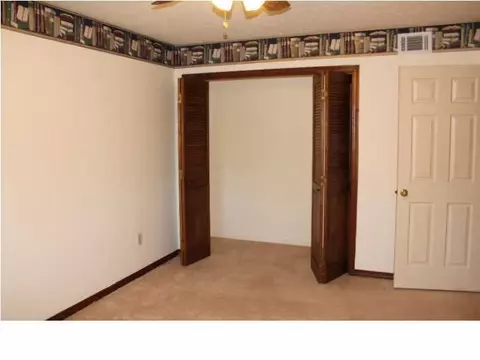 27 N Town Rd #B, Jackson, MS 39211 photo 22