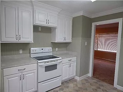 115 Lakeview Dr, Clinton, MS 39056 photo 10