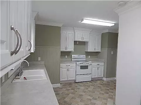 115 Lakeview Dr, Clinton, MS 39056 photo 9