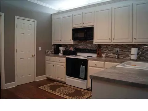 634 Cliffview Dr, Brandon, MS 39047 photo 10