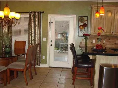 121 Susan Ln, Brandon, MS 39042 photo 5