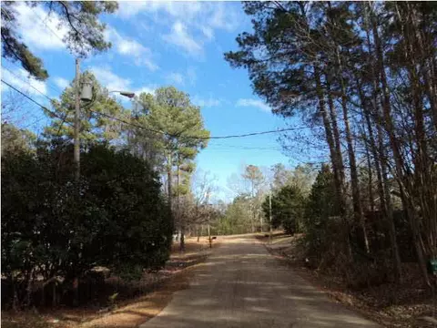 1414 Taylor Ave, Jackson, MS 39212 photo 2