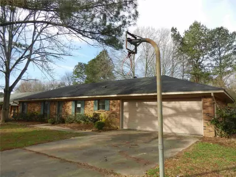 323 Red Oak Dr, Jackson, MS 39212 photo 3